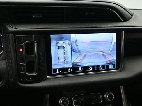 Used 2021 GMC Yukon XL Denali w/ Advanced Technology Package image 18