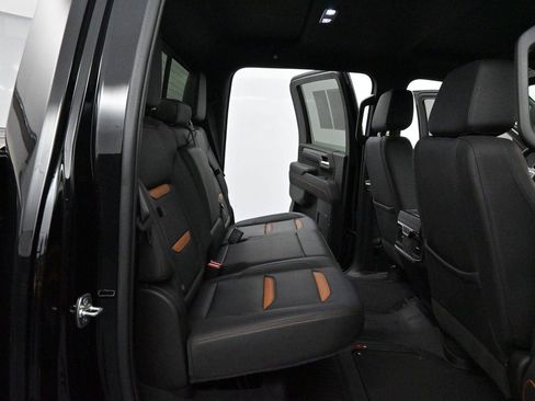 Used 2025 GMC Sierra 2500 AT4 AWD/4WD image 34