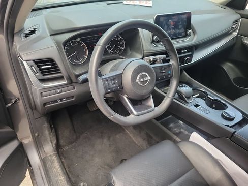 Used 2024 Nissan Rogue SV w/ SV Premium Package AWD/4WD image 16