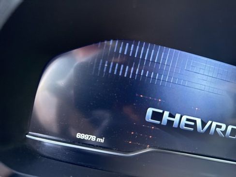 Used 2024 Chevrolet Suburban RST w/ Luxury Package image 17