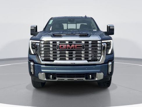 New 2026 GMC Sierra 3500 Denali AWD/4WD image 8
