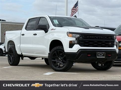 Certified 2025 Chevrolet Silverado 1500 Custom Trail Boss image 2