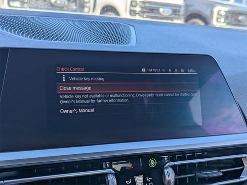 Used 2021 BMW 430i Coupe w/ Convenience Package image 19