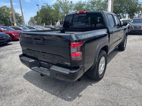 Certified 2024 Nissan Frontier SV w/ Hardbody Edition AWD/4WD image 5