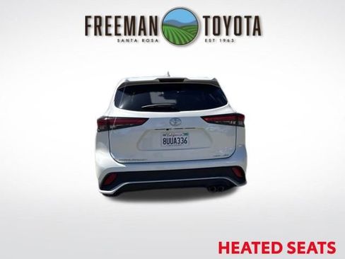Used 2021 Toyota Highlander XSE AWD/4WD image 6