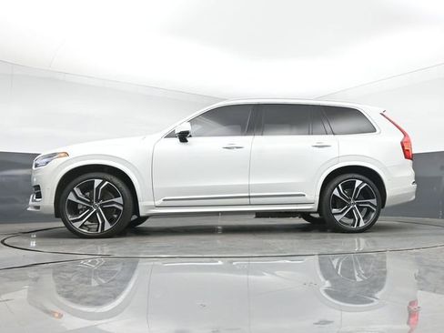 Used 2024 Volvo XC90 B6 Ultimate w/ Protection Package Premier AWD/4WD image 14