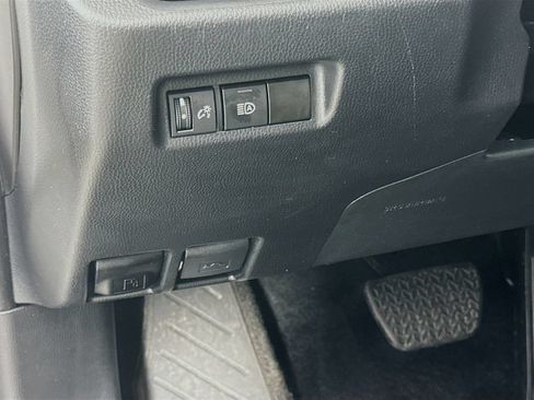 Certified 2024 Toyota RAV4 XLE FWD image 10