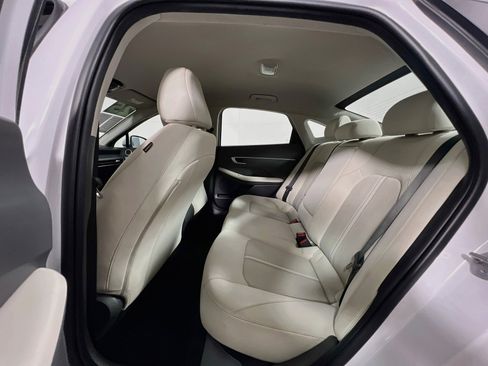 Used 2025 Hyundai Sonata SEL FWD image 29