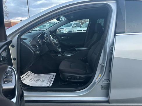 Used 2020 Chevrolet Malibu LT image 10