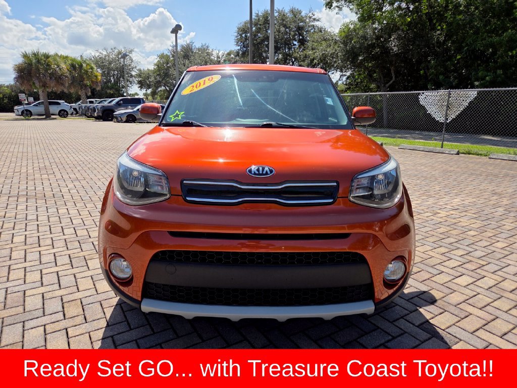 Used 2019 Kia Soul + FWD image 3