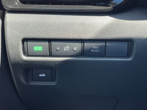 New 2025 Nissan Sentra SV w/ SV Premium Package image 27