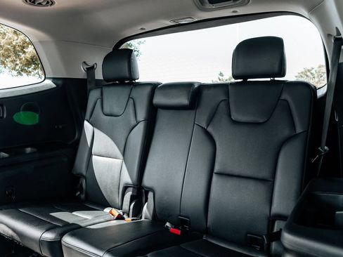Used 2025 Kia Telluride SX w/ SX Captain's Chair Package AWD/4WD image 54