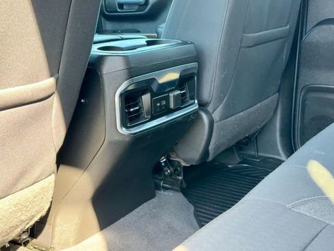 Used 2020 GMC Sierra 2500 SLE w/ X31 Off-Road Package AWD/4WD image 12