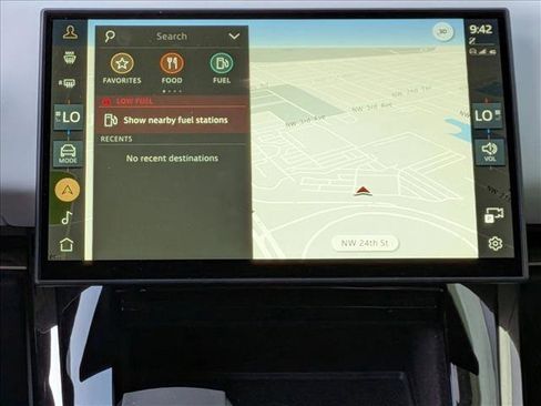 Certified 2025 Land Rover Range Rover Sport Dynamic SE image 10