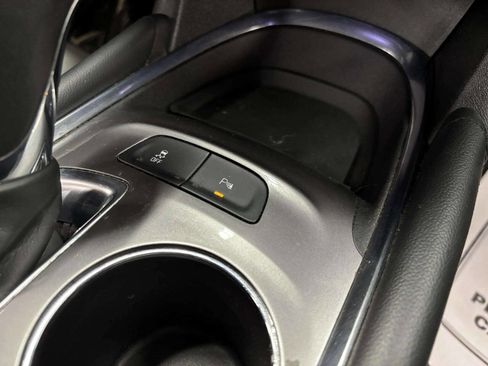 Used 2017 Chevrolet Malibu LT w/ Driver Confidence Package image 28