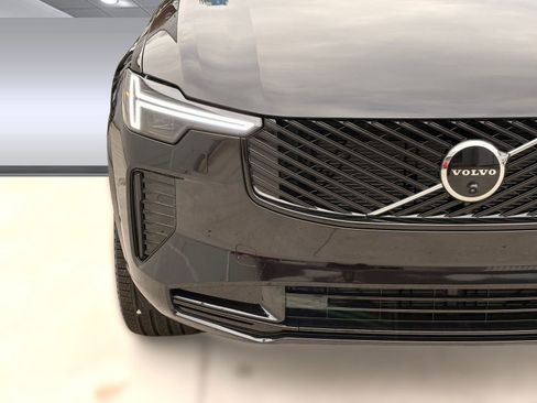 New 2026 Volvo XC90 B6 Ultra w/ Protection Package AWD/4WD image 11