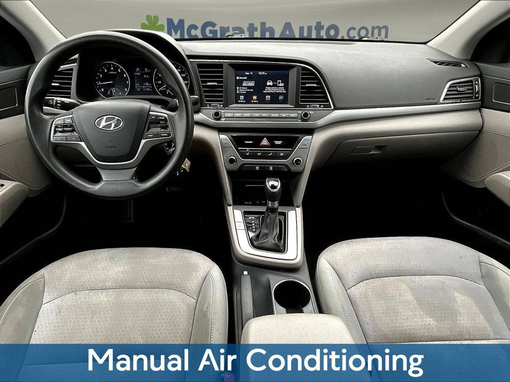 Used 2013 Hyundai Elantra Limited w/ Technology Pkg FWD image 10
