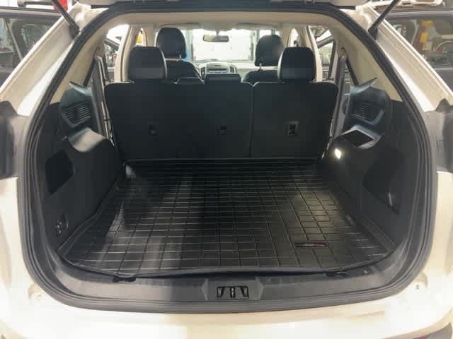 Used 2015 Ford Edge SEL w/ Equipment Group 201A AWD/4WD image 21