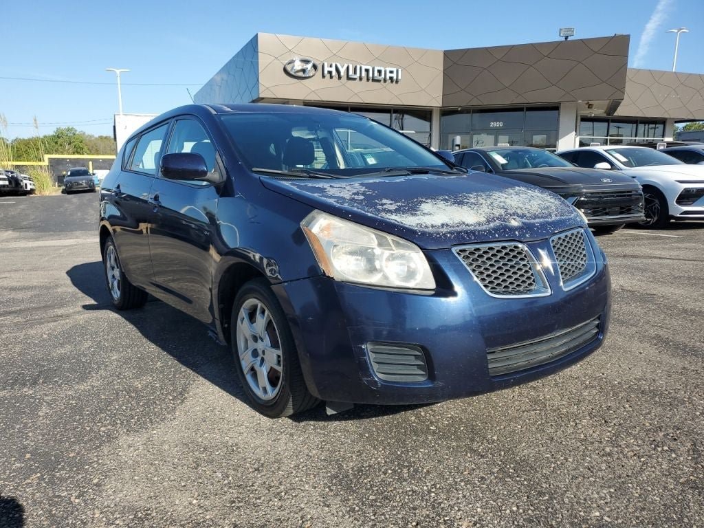 Used 2009 Pontiac Vibe w/ Preferred Package FWD image 3