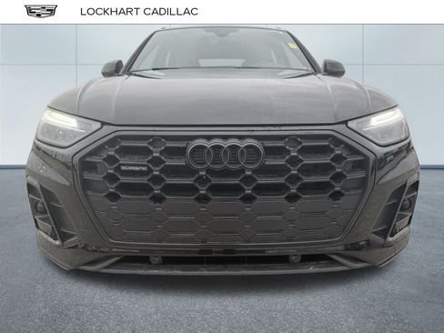 Used 2024 Audi Q5 2.0T Premium w/ Summer of Audi Package image 7