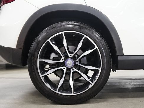 Used 2017 Mercedes-Benz GLA 250 image 36