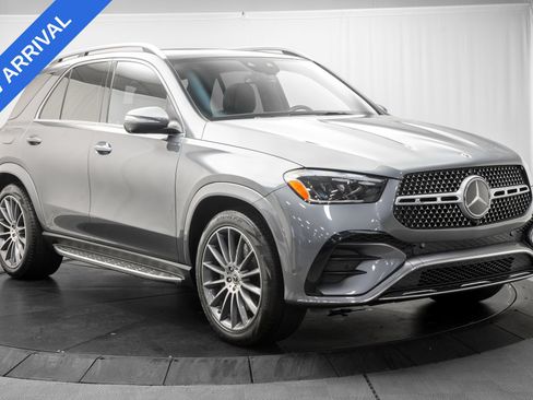 Used 2024 Mercedes-Benz GLE 350 4MATIC w/ AMG Line Exterior image 9