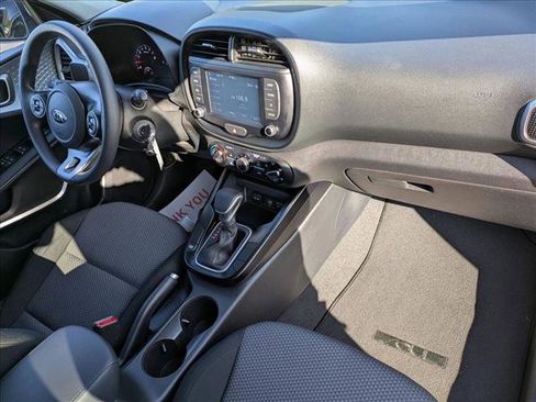 Used 2020 Kia Soul LX image 21