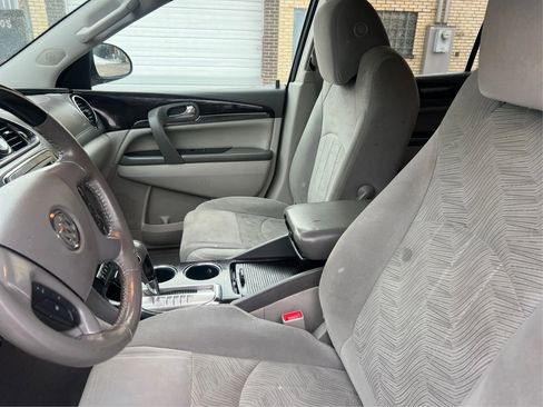 Used 2017 Buick Enclave Convenience FWD image 10