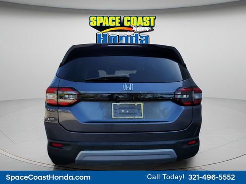Used 2024 Honda Pilot EX-L image 4