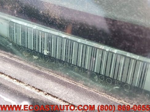 Used 2003 HUMMER H2 w/ Preferred Equipment Group AWD/4WD image 15