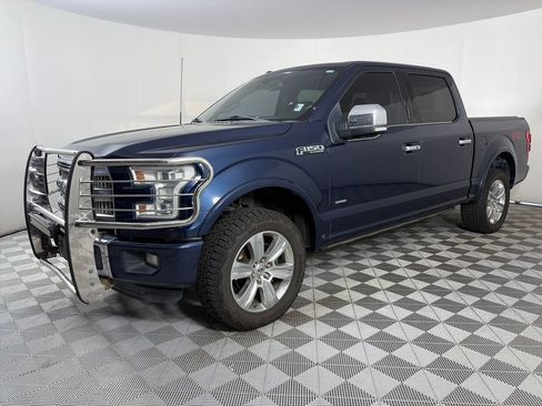 Used 2015 Ford F150 Platinum w/ Equipment Group 701A Luxury AWD/4WD image 3
