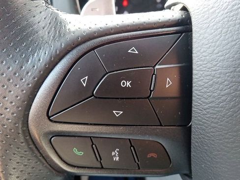 Used 2024 Dodge Durango GT image 19