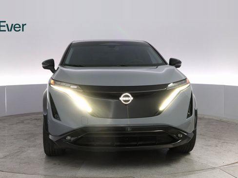 Used 2023 Nissan Ariya image 3