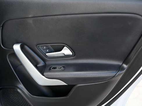 Used 2020 Mercedes-Benz A 220 w/ Premium Package image 15