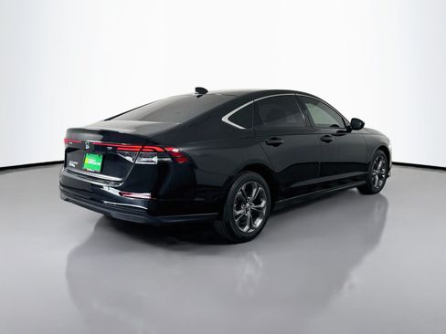 Used 2023 Honda Accord EX image 10