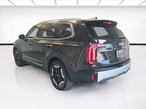 Used 2025 Kia Telluride S AWD/4WD image 6