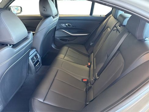 New 2026 BMW 330i 330i w/ M Sport Package image 10