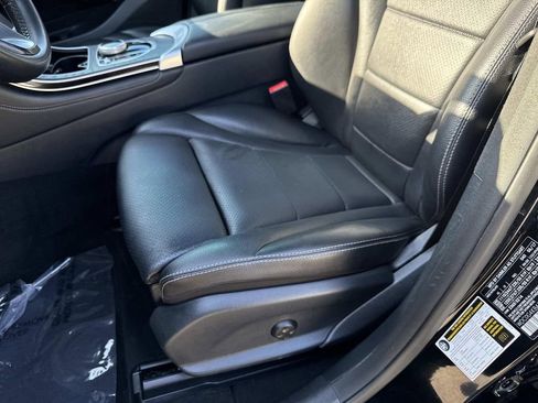Used 2018 Mercedes-Benz GLC 300 4MATIC image 15
