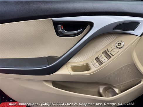 Used 2013 Hyundai Elantra GLS w/ Preferred Pkg image 20