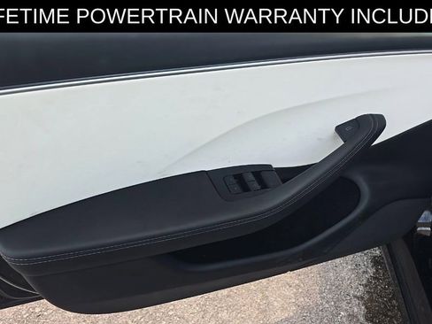 Used 2025 Tesla Model 3 Long Range RWD image 9