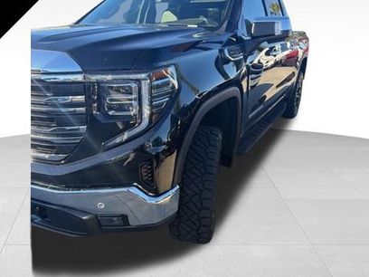 Used 2025 GMC Sierra 1500 SLT w/ SLT Premium Plus Package