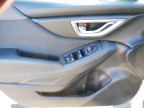 Used 2024 Subaru Forester Premium image 30