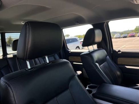 Used 2011 Ford F150 Lariat w/ Lariat Plus Pkg AWD/4WD image 32