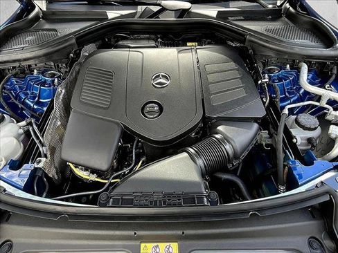 Used 2026 Mercedes-Benz GLC 300 4MATIC image 13