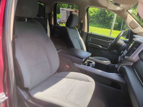 Used 2019 RAM 1500 Big Horn RWD image 19