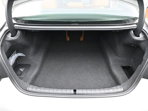 Used 2023 BMW 540i w/ M Sport Package image 8