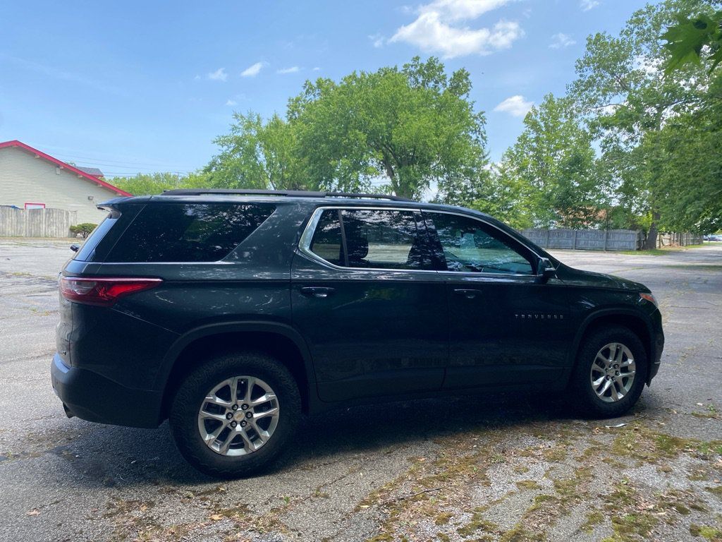 Used 2021 Chevrolet Traverse LT FWD image 6
