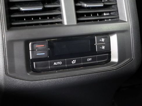 Used 2023 Volkswagen Atlas SE AWD/4WD image 57