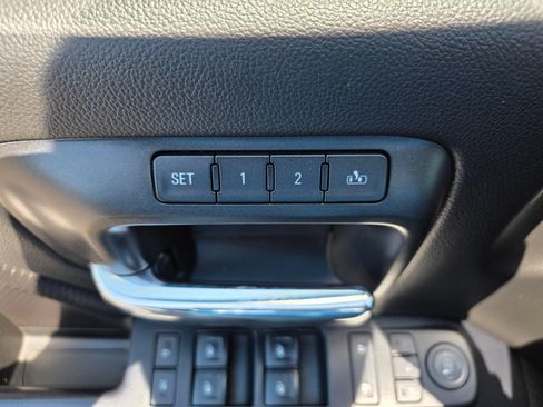 Used 2016 GMC Sierra 1500 SLT w/ All-Terrain Package AWD/4WD image 26