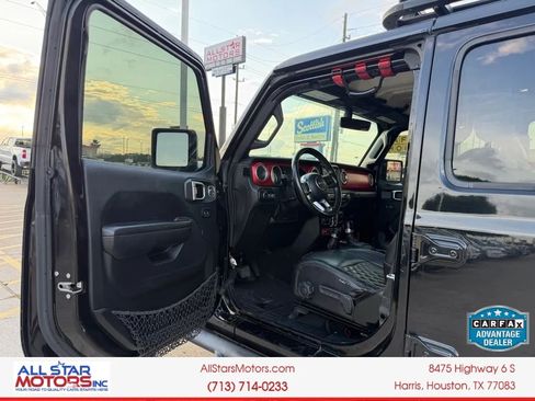 Used 2018 Jeep Wrangler Unlimited Rubicon AWD/4WD image 19